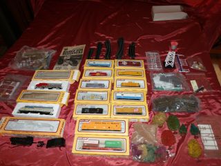Vintage Life - Like Ho Scale Electric Train Set Complete Track With