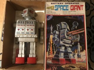RARE SPACE GIANT ROBOT BATTERY OPERATED TIN JAPAN BY SH HORIKAWA 2