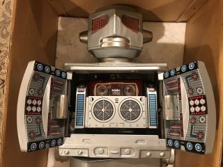 RARE SPACE GIANT ROBOT BATTERY OPERATED TIN JAPAN BY SH HORIKAWA 7