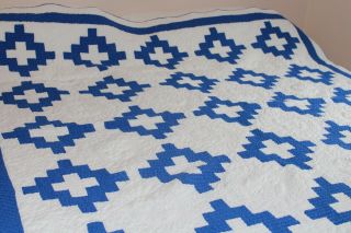 Vintage Fabulous Hand Stitched Cotton Quilt Blue & White Double Row Stitch 68x70