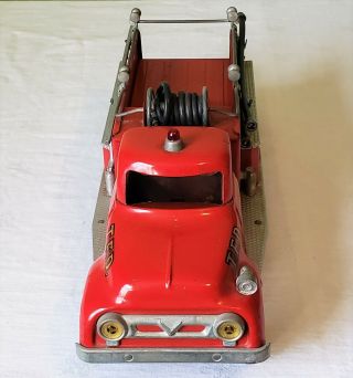 Tonka Toys Ford Cab T.  F.  D.  SUBURBAN PUMPER FIRE TRUCK No.  5 - 50 ' s V RARE 3