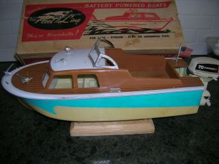Toy Outboard Motor Fleet Line Boat K&o Ito Battery Operated Boat Vintage & Box