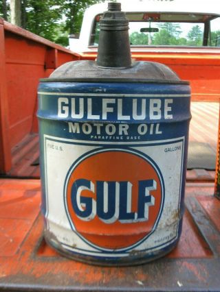 Vintage " Gulflube " Gulf 5 Gallon Motor Oil Can W/ Wooden Handle Petroliana