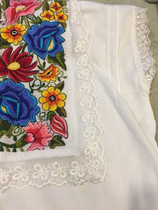 Large Vintage 60/70s Mexican Dress Floral Embroidered Festival Wedding 7