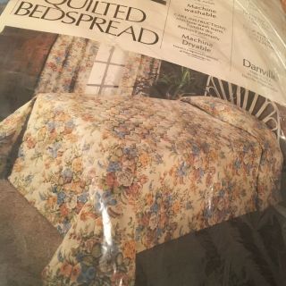 Vtg Mid Century Garden Flower Quilted Bedspread Full Size 96x110