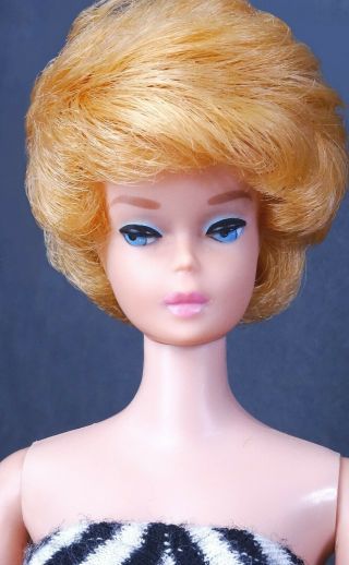 Gorgeous Vintage Blonde Bubble Cut Barbie Doll With Pink Lips