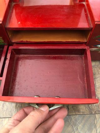 Vintage Red Lacquer Big Jewelry Box Trio Fold Mirrors Trees Homes Design Japan 6