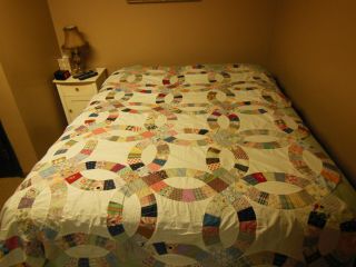 Vintage Feed Sack Cotton Hand Stitched Double Wedding Ring Quilt Top 72 " X 88 "