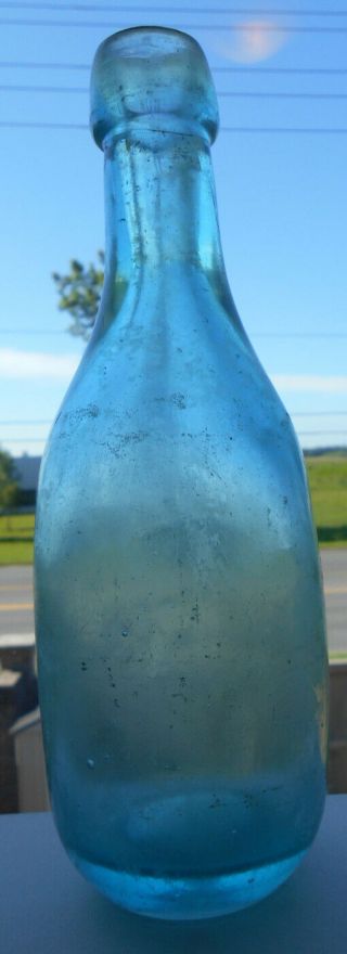Extremely Rare T.  Gully,  Hamilton,  Ontario Canada Bowling Pin Squat Soda 3