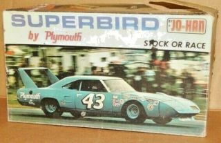 Jo - Han Vintage Superbird By Plymouth Partial Built Plastic Model Car Kit