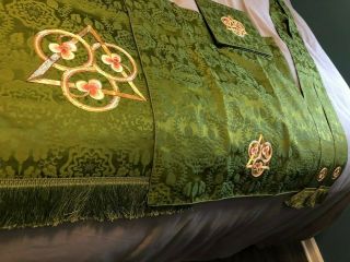 Gorgeous Vintage 5 Pc Green Brocade Catholic Church Altar Set J.  T.  Cuthbertson