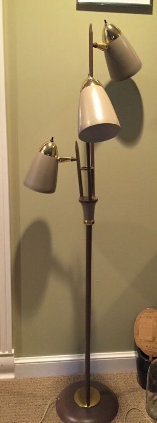 Vintage Mcm Pole Floor Lamp 3 Light Cone Metal Shades Retro Funky Home Decor