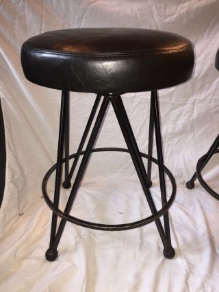 2 Vintage Mid Century Wrought Iron Swivel Bar Stool Black Vinyl Set Trendler 4