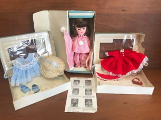 Vintage Vogue Ginny Doll - Bent Knee Walker & 2 Extra Outfits In Boxes