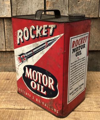 Vintage 2 Gallon ROCKET Motor Oil Gas Service Station Tin Can Sign 6