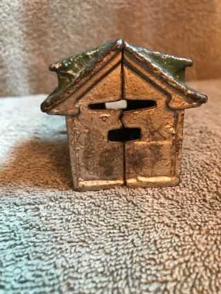 Vintage Rare cast iron Barn house building Dime Bank 2