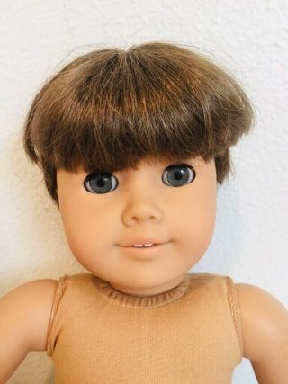 American Girl Pleasant Company Molly Doll 18 