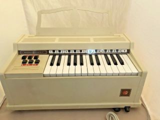 Vintage 1975 General Electric Air Chord Mini Organ Fully Functional