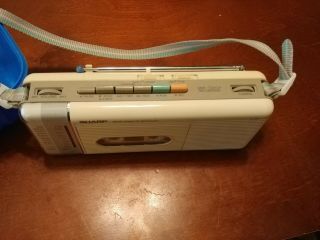 Vintage Cream Sharp QT - 5 Radio Cassette Recorder Boom Box w/ carry case 7