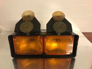 Vintage Whelen Dashmaster Ii Traffic Hazard Dual Strobe Safety Light Sae - W5 - 86