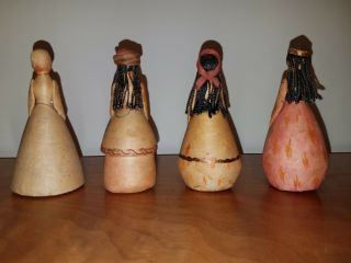 Set of 16 Russian USSR Paper Mache Dolls Vintage - 1940s / 50s 9