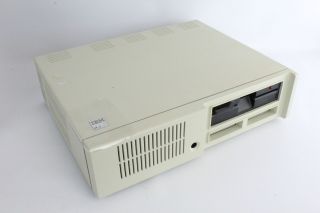 Vintage IBM PCjr Intel 8088 Home Computer w/ Monitor & Keyboard 2