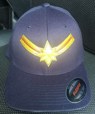 Rare Captain Marvel Movie Cast & Crew Hat & Coin,  Prod.  Wrap Gift,  S/m