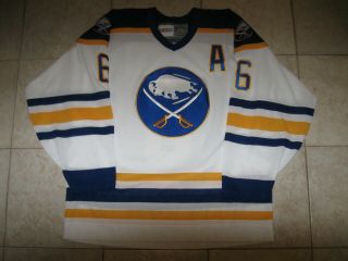 6 Phil HOUSLEY Buffalo SABRES Off.  Lic.  CCM VINTAGE Jersey,  Men ' s L,  NWOT 2