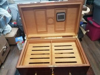 QC3 Vintage Heavy Wooden Humidor Lock & Key,  Zederkoff Thermometer 18X10.  5X11 3