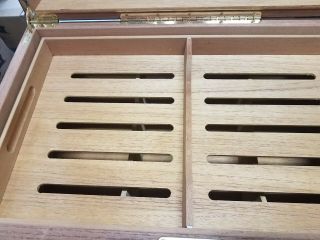QC3 Vintage Heavy Wooden Humidor Lock & Key,  Zederkoff Thermometer 18X10.  5X11 5