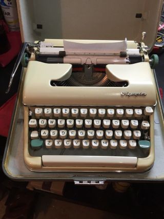 Vintage Olympia Portable Typewriter W/ Case Key West Germany