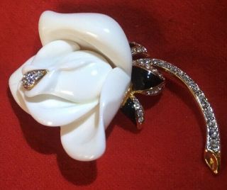 Vintage Kjl Kenneth Jay Lane White Rose Flower Crystal Enamel Pin Brooch
