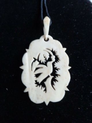 VINTAGE VICTORIAN CARVED BOVINE SILHOUETTE BIRD OPERA FLAPPER PENDANT NECKLACE 6