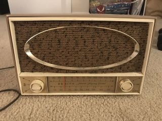 Vintage Old Zenith Am - Fm Antique Tube Radio & All