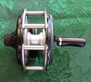 RARE Vintage Martin Reel Co.  Model MG - 72 Fly Fishing Reel Made in USA 2