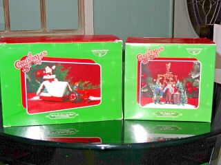 NIB 2 Rare 1st Editions Accessories Up On The House Top Float &The Perfect Tree 2