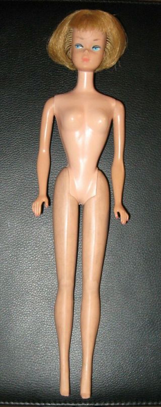 Vintage 1965 Bendable Leg American Girl Barbie Doll Light Titian? Ash Blonde?
