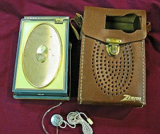 Vintage Zenith Deluxe Royal 500 8 Transistor Radio,  W/leather Case & Earphone