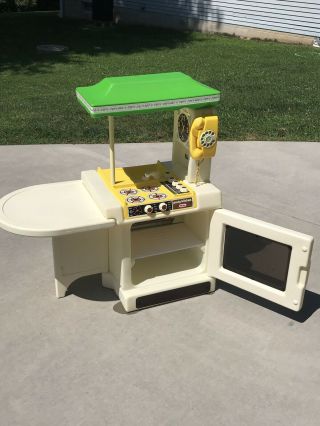 Little Tikes 1980’s (1982) Vintage Party Kitchen