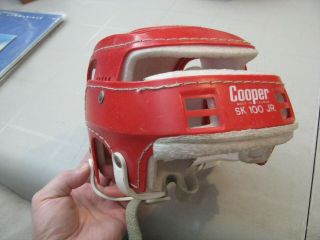 RARE Vintage Red Cooper SK100 JR Hockey Helmet Hurling Skateboard Canada 3