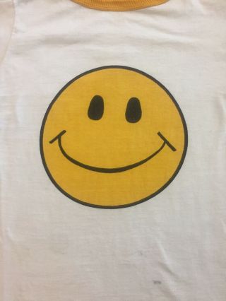 Smiley Face T - Shirt Vintage 1970’s Size Small