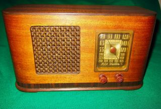 Vintage Rca Radio - Model 45x3 - 1940 - Playing