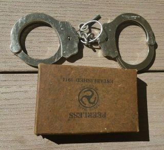 Vintage Rare Peerless Handcuffs With Sn 145770 Matching Box With Key