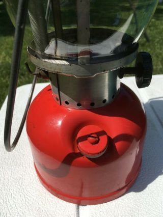 VINTAGE 9 - 58 RED COLEMAN Lantern.  200A SUNSHINE OF THE NIGHT w/ Case 4