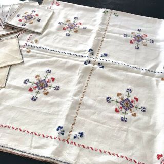 Lagartera Embroidery Vintage Linen Tablecloth & 12 Napkins 57 " X 67 " Spain