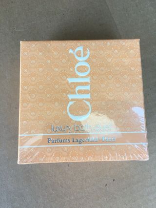 Vintage Gift Set Chloe 1.  75 Oz Perfumed Bath Body Dusting Powder 3.  3 Oz Lotion