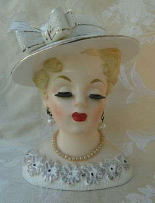 Vintage Head Vase Headvase 6 1/4 " High Rubens Originals Pearl Necklace Earrings