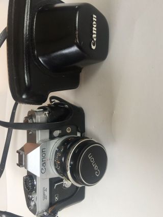 Vintage Canon Ft Ql 35mm Film Slr Camera W 50 Mm 1:18 Lens & Camera Case