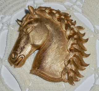 Vintage Signed Trifari Horse Head Brooch Pin Textured Gold Tone