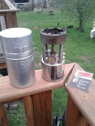 Vintage Coleman G.  I.  Pocket Stove With Canister And Handbook